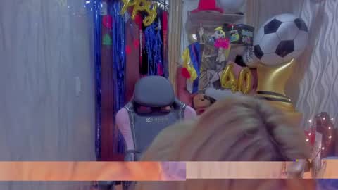 adriiana_fox_ online show from 4, 7, 2026