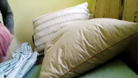 Snapshot of adventure85d4 chatting on 8, 11, 2025 adventure85d4 online show from 8, 11, 2025