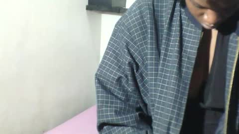 Mia  Friends online show from 13, 3, 2026