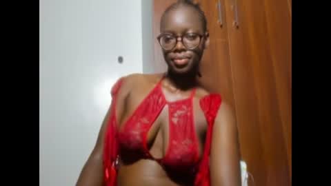 Leah online show from 2, 12, 2024