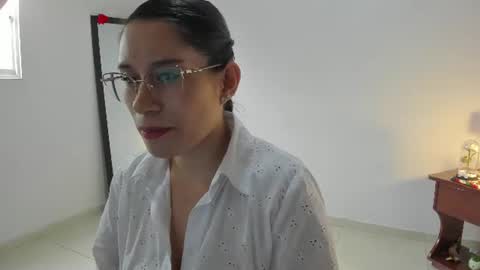Lorena online show from 23, 7, 2026