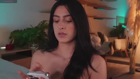 Emma online show from 4, 3, 2025