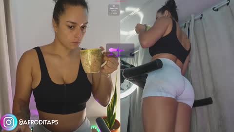 Snapshot of afrodita_p_ chatting on 11, 3, 2025 Afrodita P online show from 11, 3, 2025