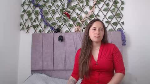 Snapshot of afroditawhispers chatting on 1, 5, 2026 Lia Valkyria online show from 1, 5, 2026