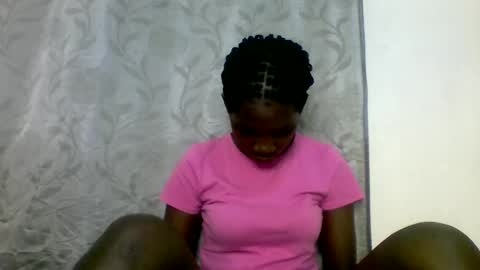 Snapshot of afronubians_ chatting on 2, 2, 2025 pink and josphen online show from 2, 2, 2025