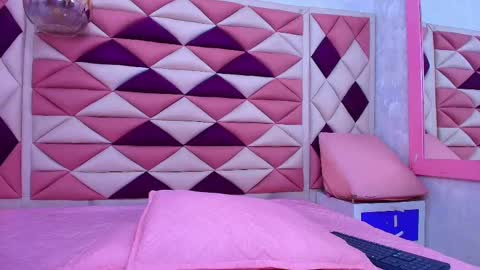 Snapshot of agata_01_ chatting on 30, 9, 2025 Ana online show from 30, 9, 2025