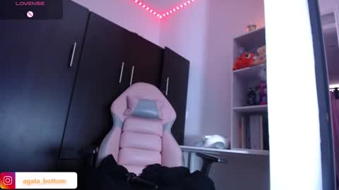 Agata online show from 14, 2, 2025