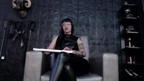  Miss Agata  online show from 15, 1, 2025