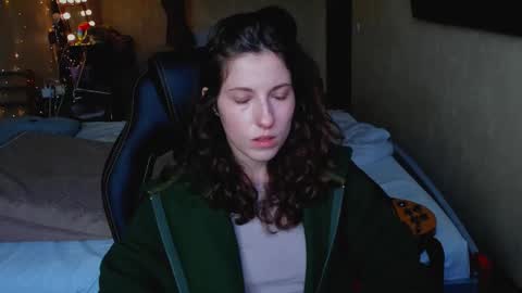 agata_in_wonderland online show from 4, 11, 2025