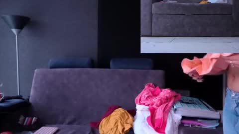 Agata Collinss online show from 13, 10, 2025