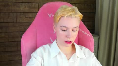 Snapshot of agatagate chatting on 9, 3, 2026 AgataGate online show from 9, 3, 2026