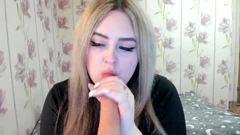 Snapshot of agatasweeti chatting on 1, 6, 2026 Agata online show from 1, 6, 2026