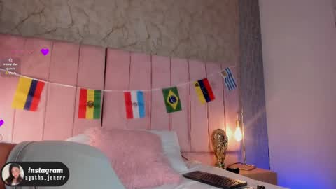 agatha_jener online show from 7, 7, 2026
