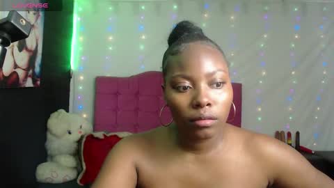 CAROLINA online show from 25, 2, 2025