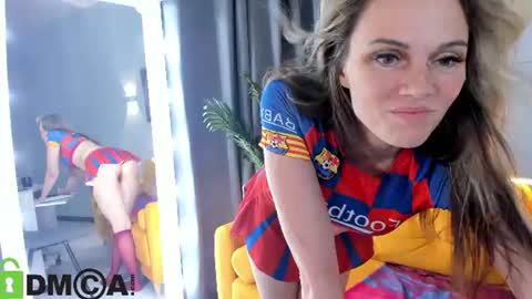 Agatha Rose online show from 5, 7, 2026