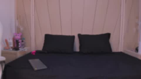 Agatha Steel online show from 24, 11, 2025