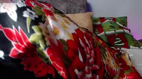 Snapshot of agathabel chatting on 14, 12, 2025 agatha bel online show from 14, 12, 2025