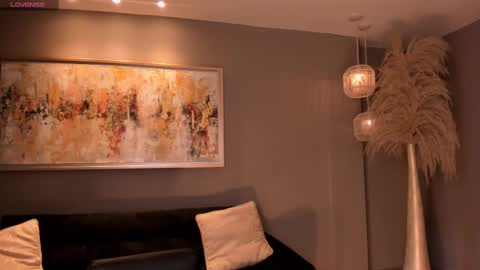 Agatha online show from 10, 3, 2025