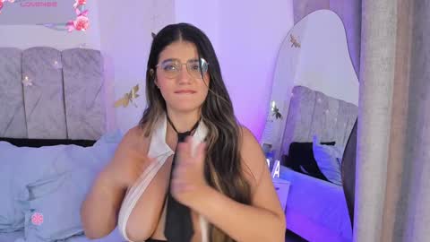 Snapshot of agathaowens chatting on 6, 1, 2025 Agatha Owens online show from 6, 1, 2025