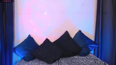 Agatha Tenebris online show from 30, 12, 2024