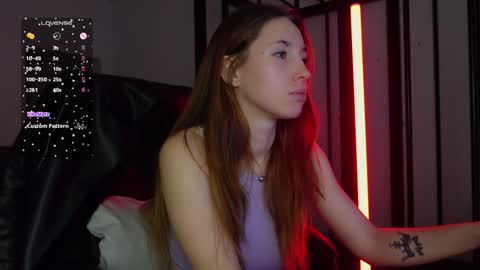 Agelina Lilly Laura online show from 26, 2, 2025