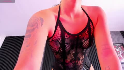 agnes_jones online show from 6, 12, 2024