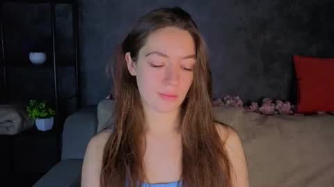 agnes wells online show from 30, 6, 2026
