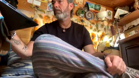 Juan online show from 4, 3, 2025