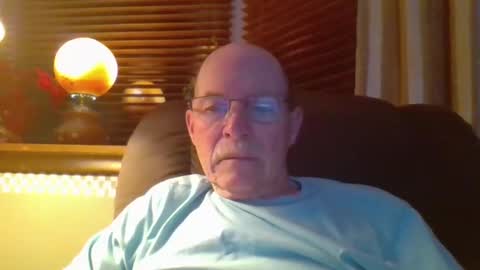 aguynrkfrd online show from 17, 12, 2024