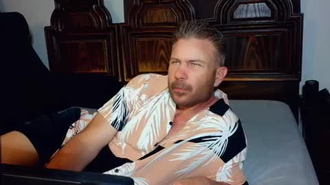 Blue Eyed Handsome Man online show from 12, 4, 2026