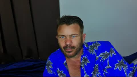 Blue Eyed Handsome Man online show from 3, 7, 2026