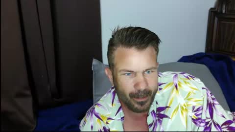 Blue Eyed Handsome Man online show from 14, 7, 2026