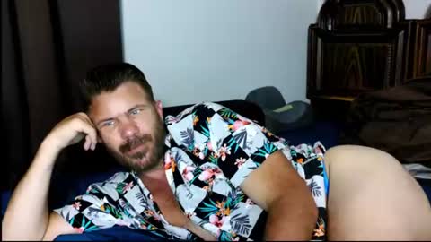 Blue Eyed Handsome Man online show from 18, 7, 2026