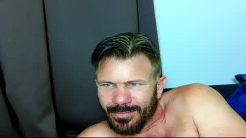 Blue Eyed Handsome Man online show from 30, 7, 2026