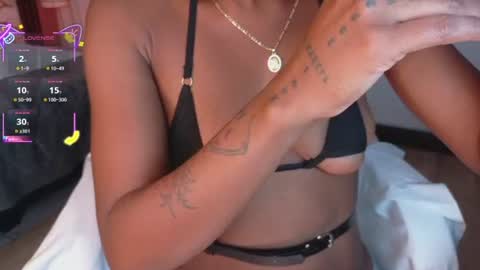 Ahvi Ebony online show from 6, 7, 2026