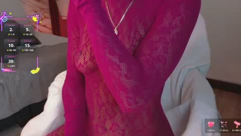 Ahvi Ebony online show from 1, 8, 2026