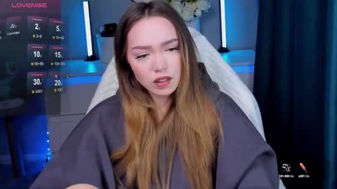 ai__girl online show from 4, 10, 2025