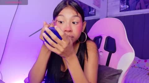 Aida online show from 4, 5, 2026
