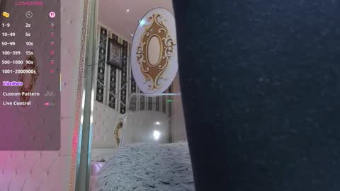 Snapshot of aidasina chatting on 18, 10, 2025 aidasina online show from 18, 10, 2025