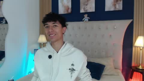Aiden online show from 3, 8, 2026