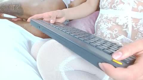 Snapshot of aiilynsmiith chatting on 16, 10, 2025 aiilynsmiith online show from 16, 10, 2025