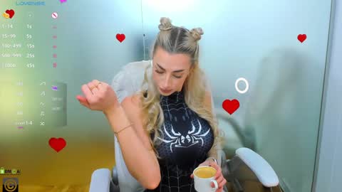 Allie  online show from 1, 11, 2025