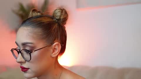  Aileen  online show from 20, 11, 2025