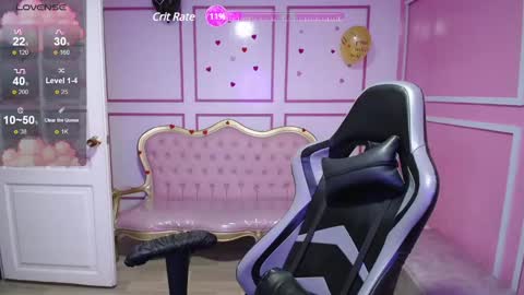 Snapshot of ailen_t chatting on 8, 1, 2025 Ailen online show from 8, 1, 2025