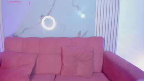 Ailyn online show from 10, 10, 2025