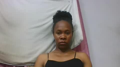 Snapshot of aimee982179 chatting on 19, 3, 2026 aimee982179 online show from 19, 3, 2026