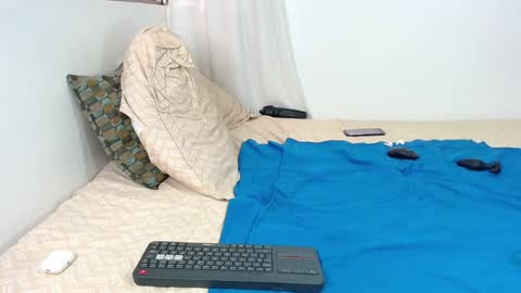 IAN online show from 8, 9, 2025