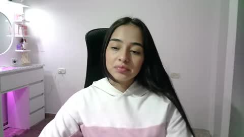 Snapshot of aineangeel chatting on 3, 12, 2025 AINE online show from 3, 12, 2025