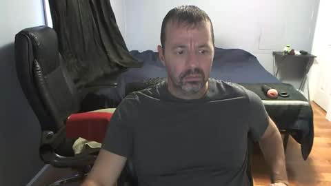 Daddy online show from 2, 2, 2026