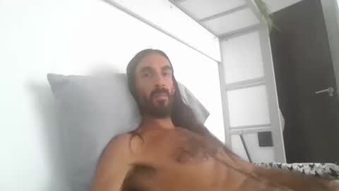 Snapshot of aircum99_ chatting on 15, 10, 2025 aircum99_ online show from 15, 10, 2025